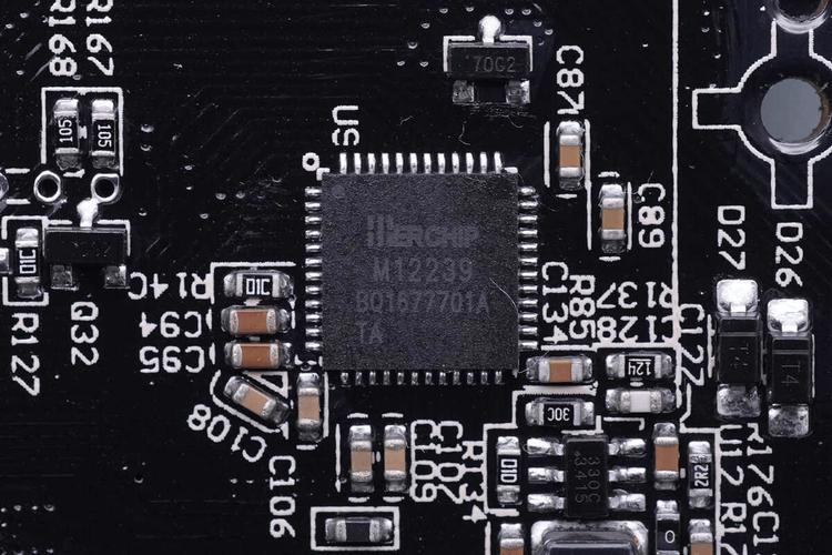 iPhone16快充有望提升至40W将加速30W移动电源升降压芯片普及_电源_芯片 iPhone16快充有望提升至40W将加速30W移动电源升降压芯片普及_电源_芯片 通讯
