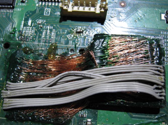 国内牛人400条飞线修复xbox360南桥排场堪比印度电线杆_芯片_接口 国内牛人400条飞线修复xbox360南桥排场堪比印度电线杆_芯片_接口 智能