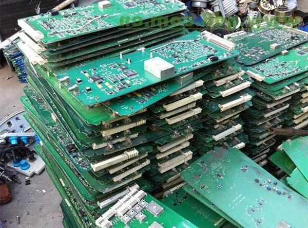迈科智能取得PCB板芯片封装结构专利能解决芯片与EPAD之间少锡的问题_外层_有若干 科学 迈科智能取得PCB板芯片封装结构专利能解决芯片与EPAD之间少锡的问题_外层_有若干 迈科智能取得PCB板芯片封装结构专利能解决芯片与EPAD之间少锡的问题_外层_有若干 科学