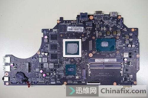 内部设计有何不合？雷神911GT拆解评析_排线_硬盘 内部设计有何不合？雷神911GT拆解评析_排线_硬盘 互联网