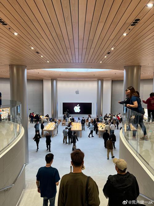苹果激光镌刻做事已在Apple Store应用从新上线_售价_激光 苹果激光镌刻做事已在Apple Store应用从新上线_售价_激光 智能