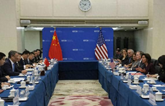 华为芯片实现打破美国内出裂痕三种声音同时出现封锁已白费_美国_中国 华为芯片实现打破美国内出裂痕三种声音同时出现封锁已白费_美国_中国 智能