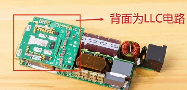 硬核拆解华为无散热片3000W做事器电源功率密度高达6.114W/mm3_电源_华为 硬核拆解华为无散热片3000W做事器电源功率密度高达6.114W/mm3_电源_华为 智能