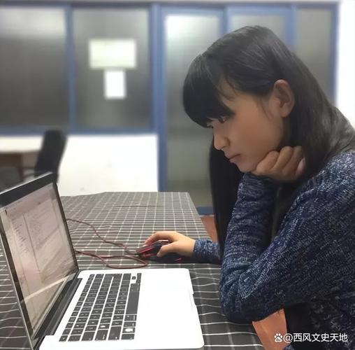 她是芯片天才13岁读大年夜学19岁读博士助力我国打破国外芯片垄断_芯片_本身的 智能 她是芯片天才13岁读大年夜学19岁读博士助力我国打破国外芯片垄断_芯片_本身的 她是芯片天才13岁读大年夜学19岁读博士助力我国打破国外芯片垄断_芯片_本身的 智能