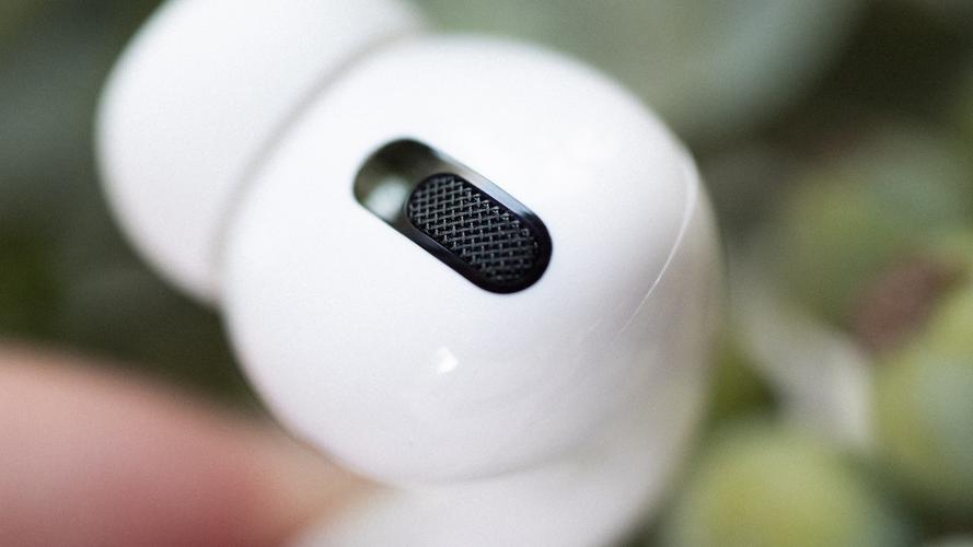 探索AirPods Pro：超越通例的无线耳机体验_用户_降噪 探索AirPods Pro：超越通例的无线耳机体验_用户_降噪 通讯
