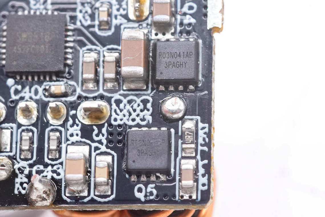 内置国产氮化镓控制器Sicgecs 65W 1A1C氮化镓超级闪充拆解_氮化_充电器 内置国产氮化镓控制器Sicgecs 65W 1A1C氮化镓超级闪充拆解_氮化_充电器 互联网