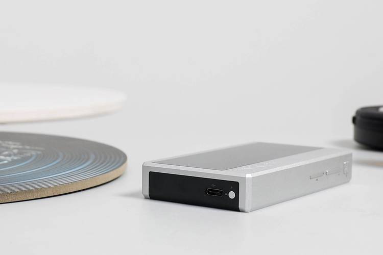 真的是太上皇吗？HiFiMAN HM1000旗舰便携播放器_太上皇_播放器 真的是太上皇吗？HiFiMAN HM1000旗舰便携播放器_太上皇_播放器 互联网