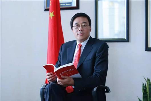 邓中翰委员：经由进程标准引领实现芯片自立立异和“垂直域立异”_芯片_技巧 邓中翰委员：经由进程标准引领实现芯片自立立异和“垂直域立异”_芯片_技巧 互联网