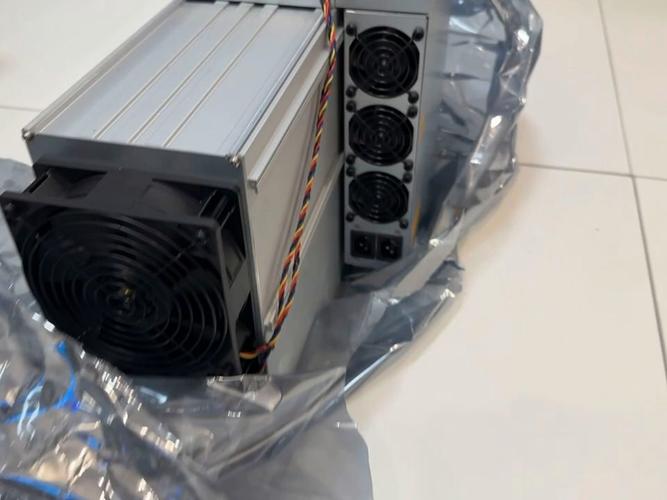 挖矿｜比特大年夜陆凭蚂蚁矿机年入 25 亿美元比来又开始量产 AI 芯片_芯片_年夜陆 挖矿｜比特大年夜陆凭蚂蚁矿机年入 25 亿美元比来又开始量产 AI 芯片_芯片_年夜陆 通讯