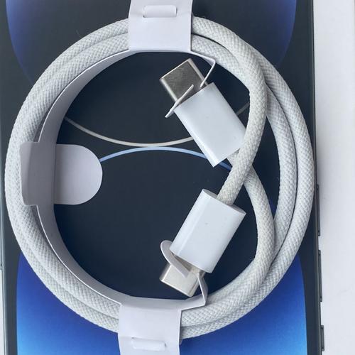 新款iPad Pro原装USB-C线带有E-Marker芯片可过5A电流_芯片_数据线 新款iPad Pro原装USB-C线带有E-Marker芯片可过5A电流_芯片_数据线 科学
