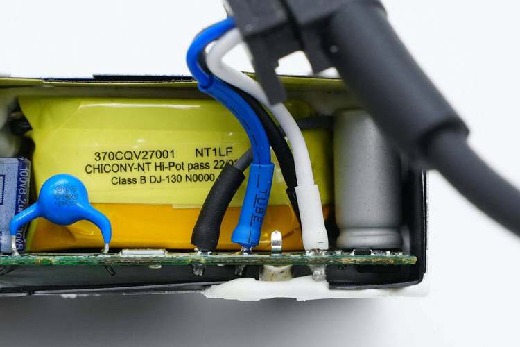显卡一线做电源同样优秀微星100W USB-C电源适配器拆解_电容_微星 显卡一线做电源同样优秀微星100W USB-C电源适配器拆解_电容_微星 科学