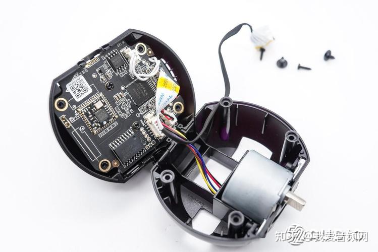 Nooie Cam 360智能摄像机拆解搭载高清摄像头双向视频语音通话_特写_摄像机 Nooie Cam 360智能摄像机拆解搭载高清摄像头双向视频语音通话_特写_摄像机 智能